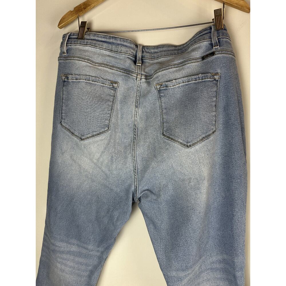 KanCan High Rise Mom Jeans Distressed Button Fly Blue Denim Plus Size 3XL - Picture 7 of 8
